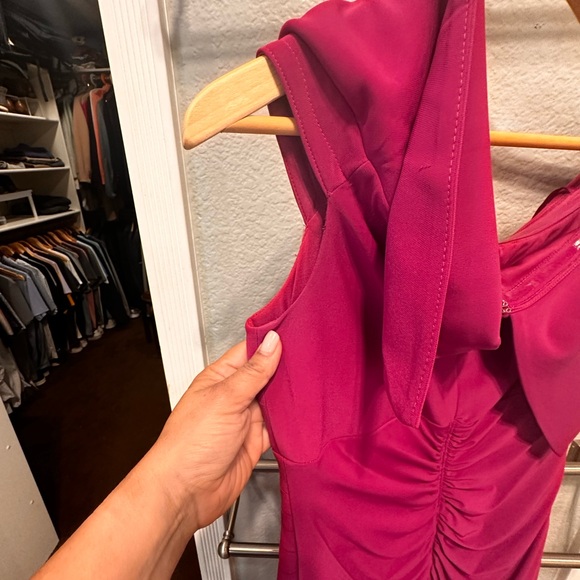 X by Xscape Woman's NWT Magenta Lined Rusched front and back Zip Dress Size 12 - Picture 6 of 6